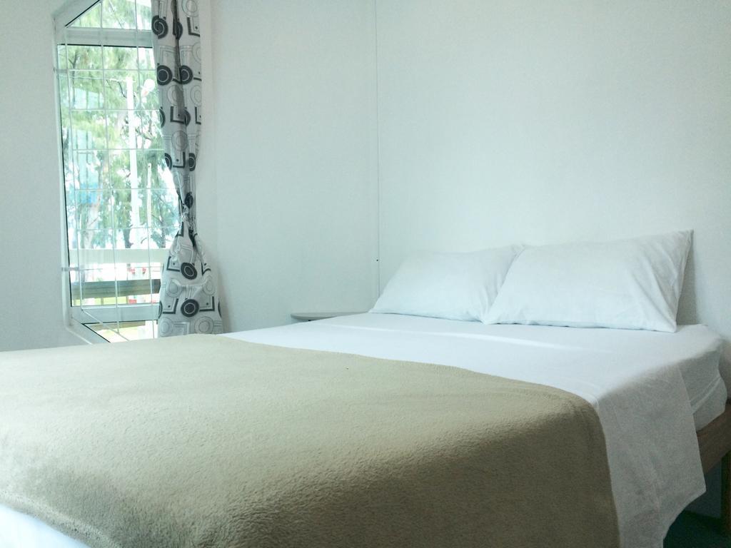 Residence La Plage Flic-en-Flacq Rum bild